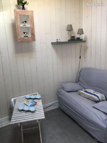 Petite Maison Dans Le Jardin 아르장르 외부 사진